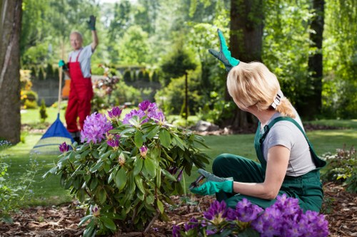 Secure payment options for Landscapers Peckham
